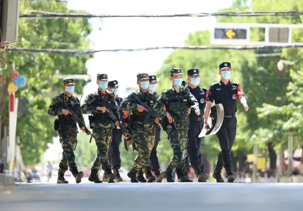 b286aae2c8164c468cfc3b19fd19e6d1.jpg b286aae2c8164c468cfc3b19fd19e6d1.jpg