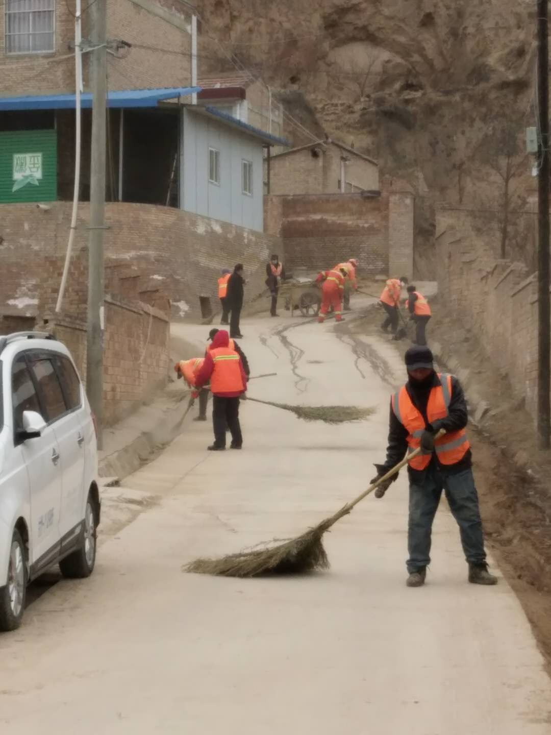 aa49a1a1ac214897aa4ef86d9adfaef1.Jpeg