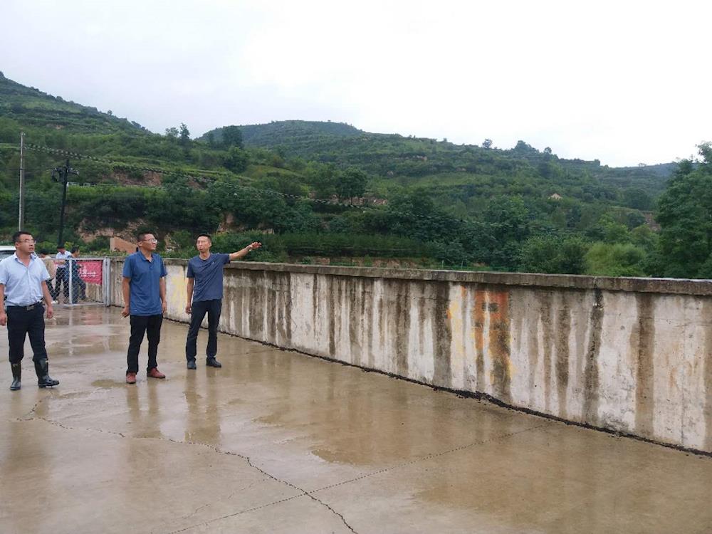 f2f55ba9575b45e3bed26d54d60f34ec.jpg f2f55ba9575b45e3bed26d54d60f34ec.jpg