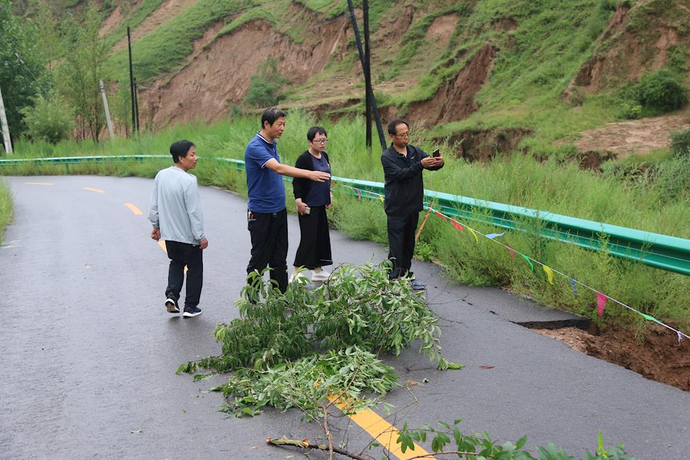 7ac347fbe95f4c92b0264eb90d308a3a.jpg 7ac347fbe95f4c92b0264eb90d308a3a.jpg