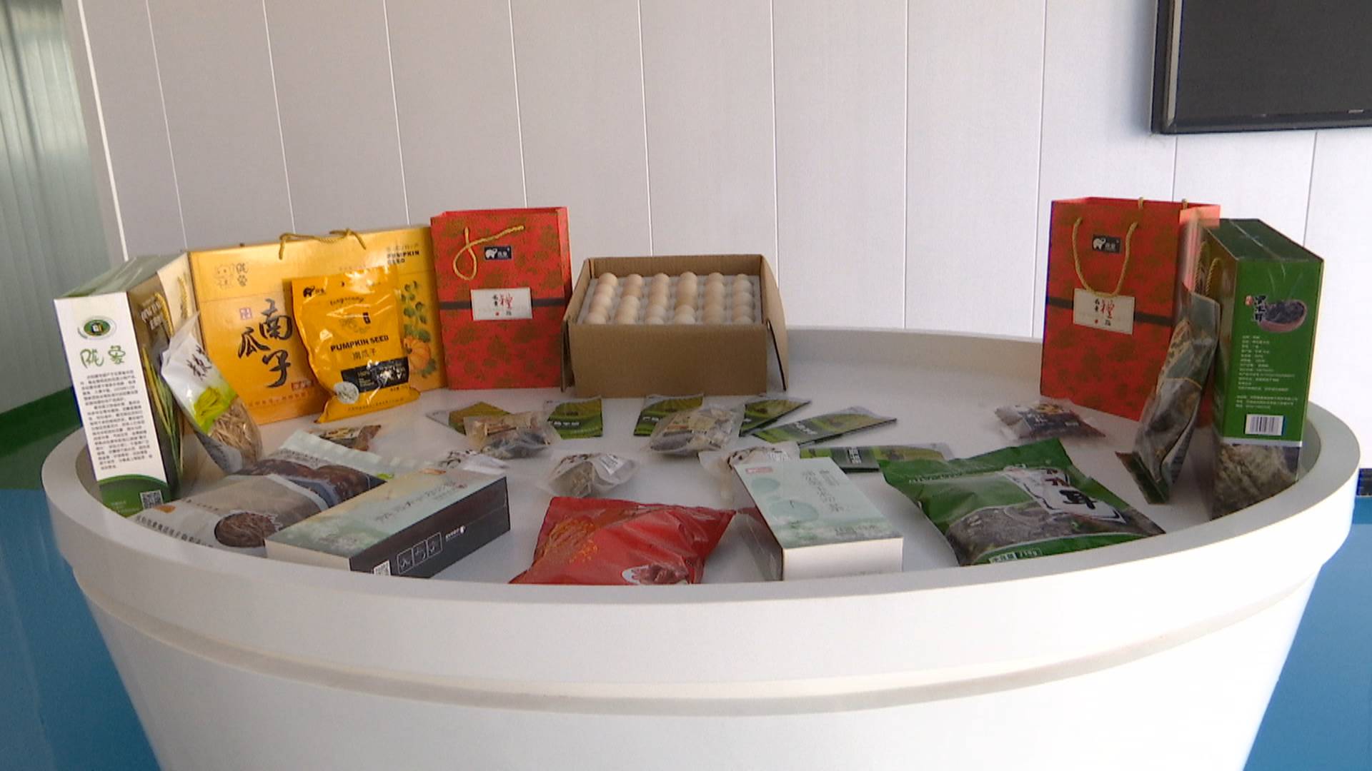 1600995758863019625.jpg 1600995758863019625.jpg