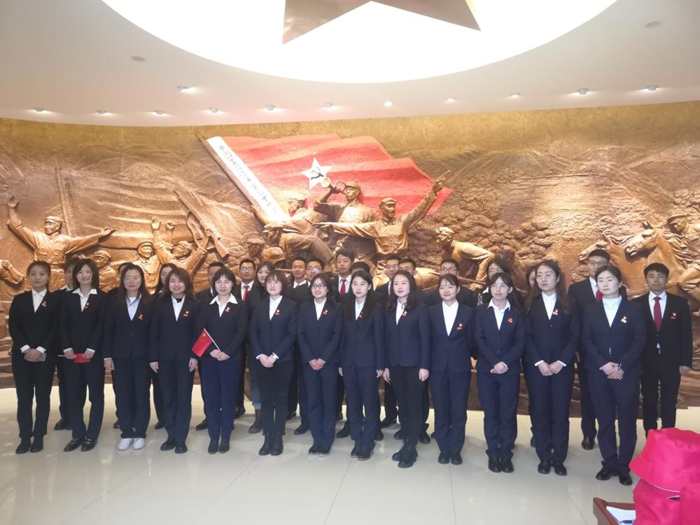 41c1f4b62f264f248d2d1d560d980c39.jpg 41c1f4b62f264f248d2d1d560d980c39.jpg