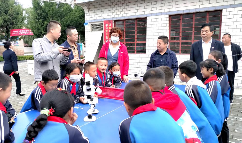 ffd71b50f0ee494180bf427e7ed47ba7.jpg ffd71b50f0ee494180bf427e7ed47ba7.jpg