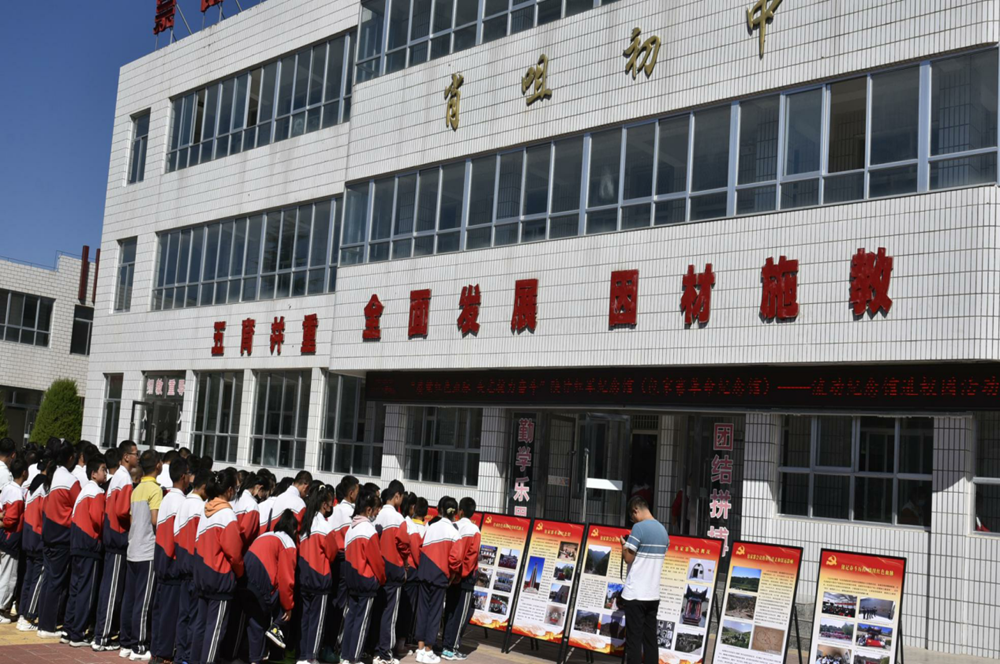 4f2185ff72ce4b75b2966f46b040f185.png 4f2185ff72ce4b75b2966f46b040f185.png