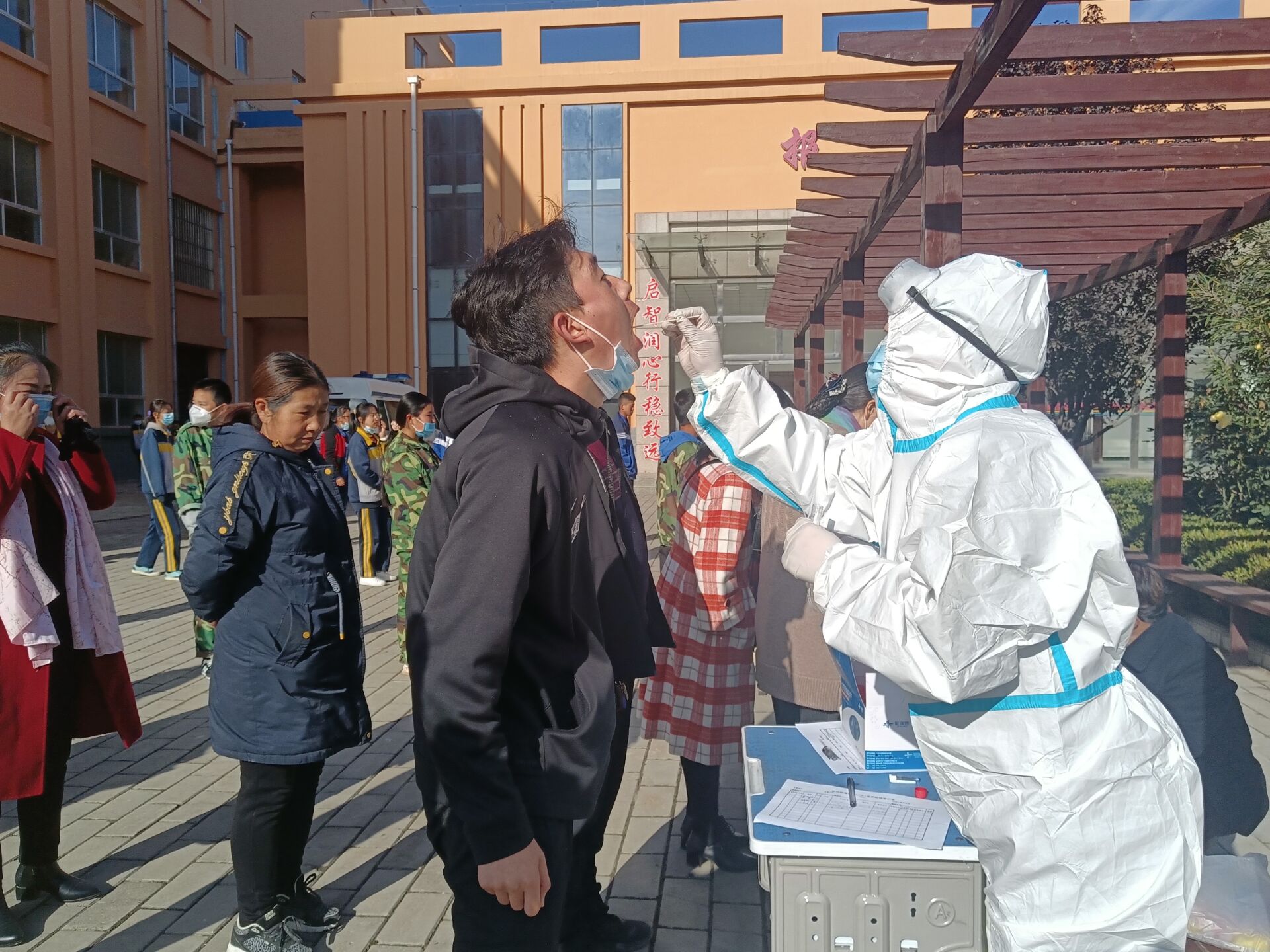 BD8EDAFC0AD80E362D526E1BF9EF804E