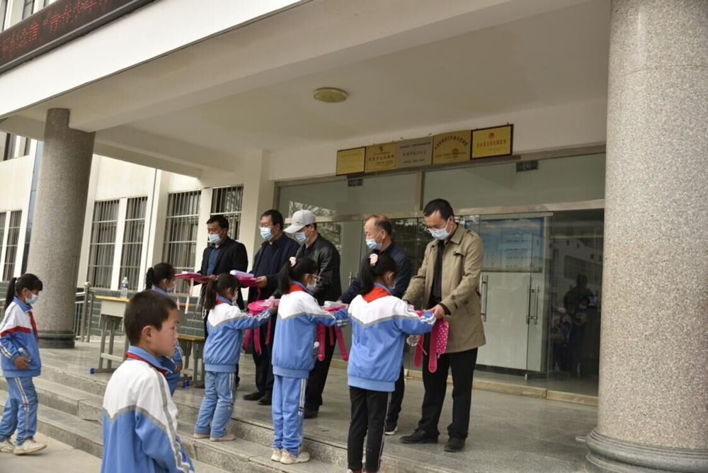 8183e09747864e60bd7d61691bb09a41.png 8183e09747864e60bd7d61691bb09a41.png