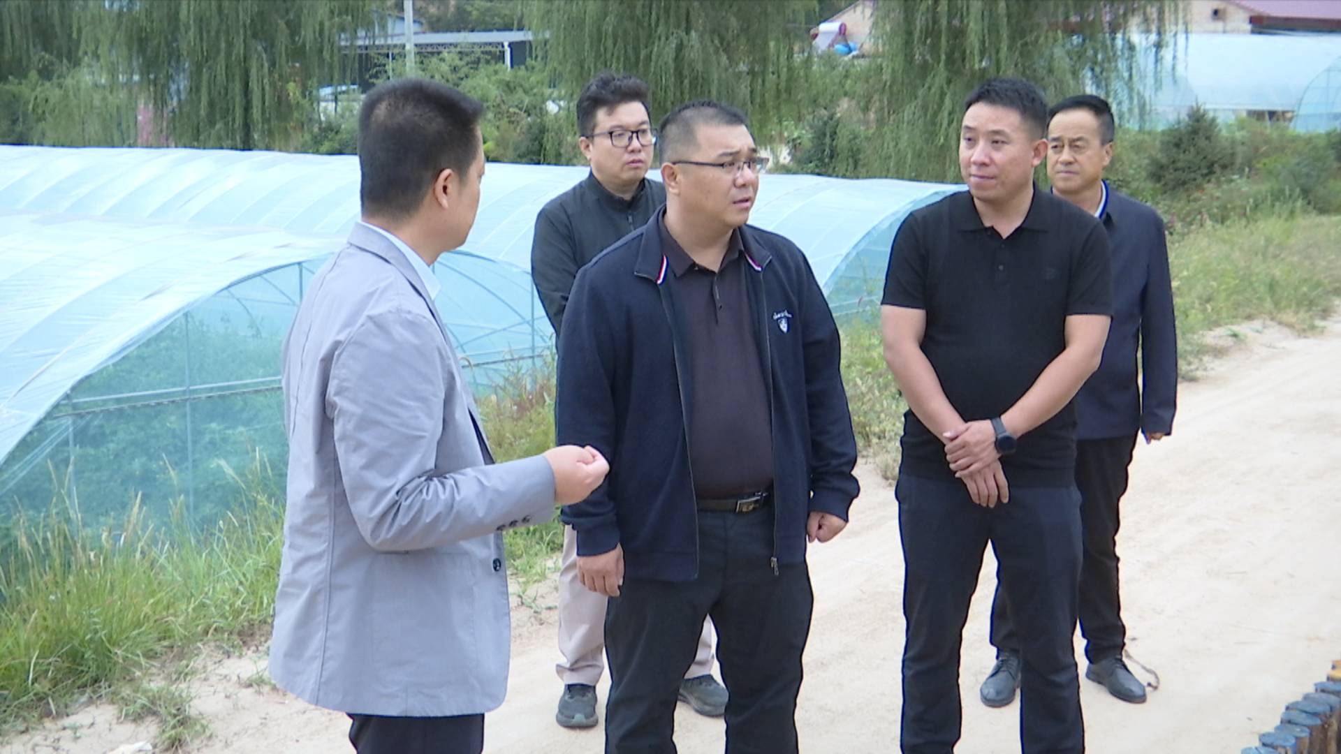 徐恩鹏01.jpg
