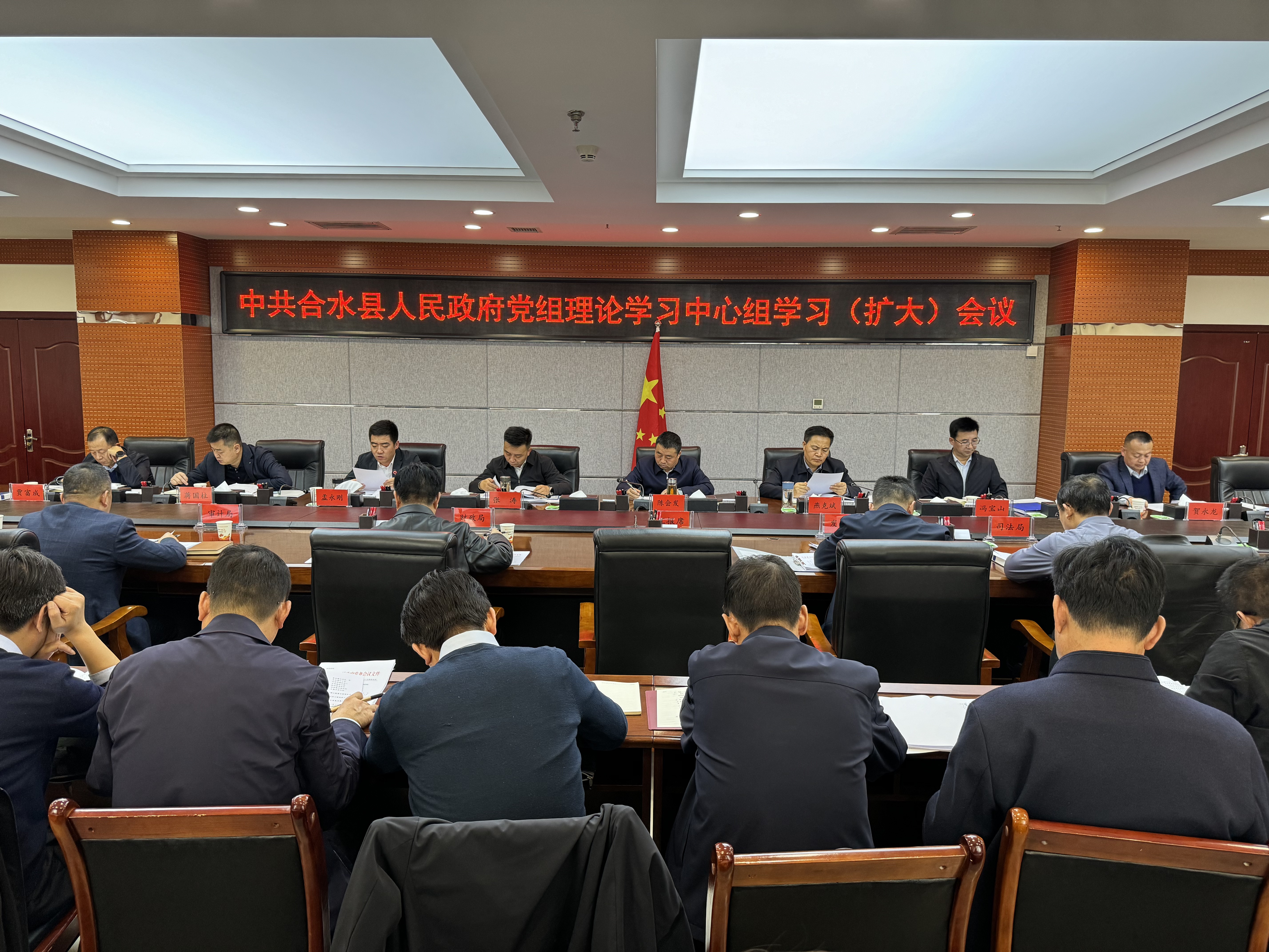 bf4442cbbaebf704e7cc73d3fc617b05.jpg