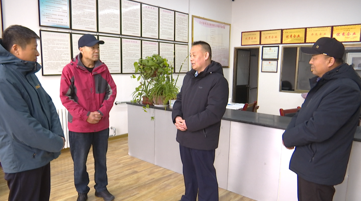 1737706593038007678.jpg 60a3fe2dff63856d6f25f40840af766a_720.jpg