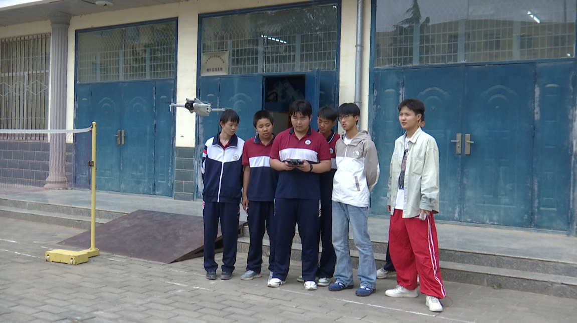15e5090390e1729f153ab2be377ee5f0.png