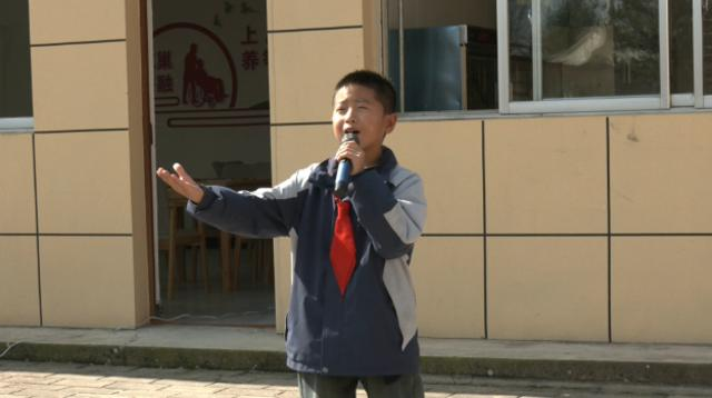 1761721270603011107.png 合水县太白镇开展“一老一小”代际联动综合服务中心揭牌仪式暨“情暖重阳·代际同行”主题活动162.png