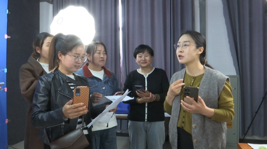 1762934991091016498.png bb5536681665443434f7b2cae2590145_720.png