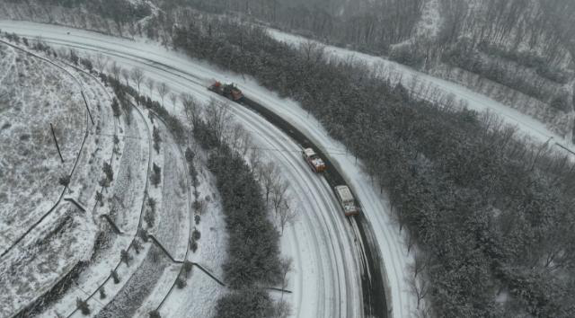 1767169682598049552.png 图片22.png