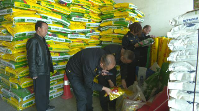 合水:拧紧农资“安全阀” 护航春耕保丰收141