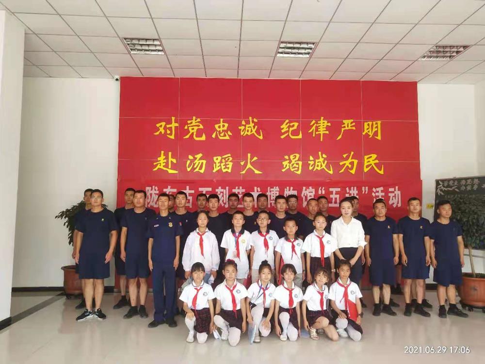 dd5698be36134685ac57e4f5b20d9374.jpg