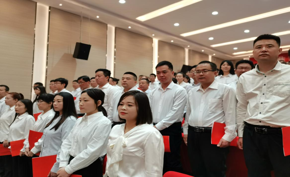 cdb214603d9449fb84a5741bfb6e8322.png