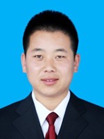 段鸿博