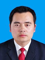  李鑫
